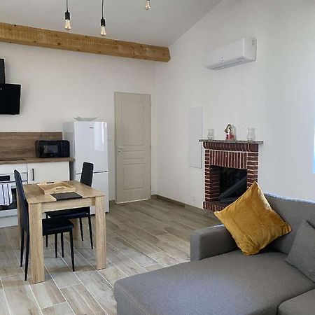 Bel Appartement Au Coeur Du Village De Sartene Exterior foto